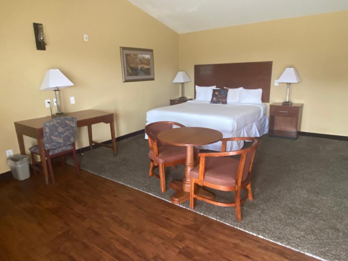 Southern Inns And Suites Now Offering Rv Spaces For Rent Yorktown 外观 照片