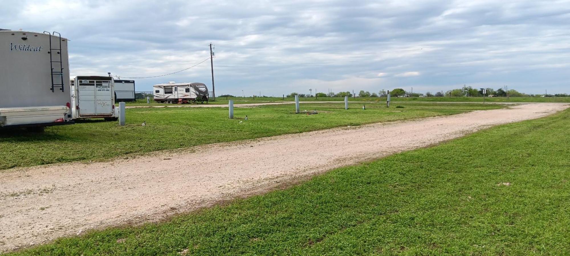 Southern Inns And Suites Now Offering Rv Spaces For Rent Yorktown 外观 照片